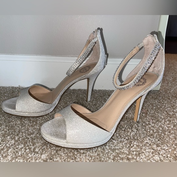 L. Miller High Heels - Picture 6 of 9